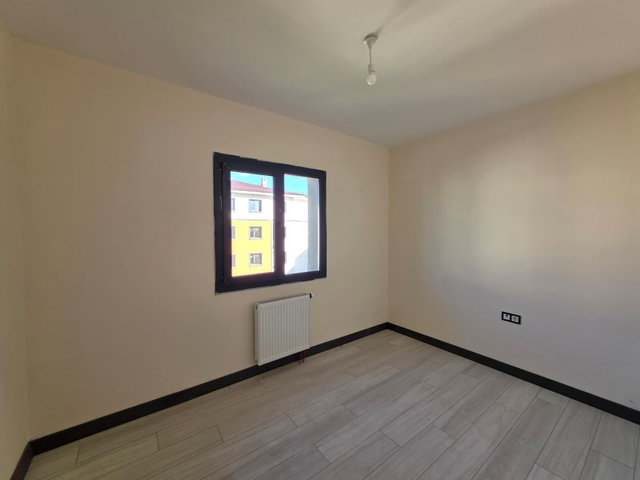 REMAX İLKE'DEN ILICA TOKİ'DE 2+1 KİRALIK DAİRE