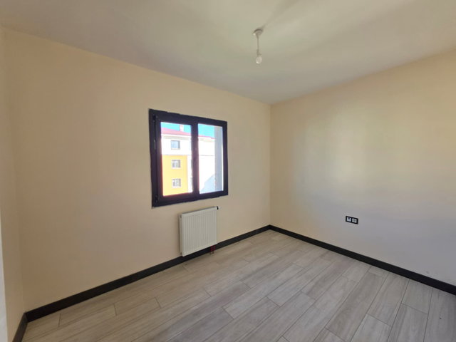 REMAX İLKE'DEN ILICA TOKİ'DE 2+1 KİRALIK DAİRE