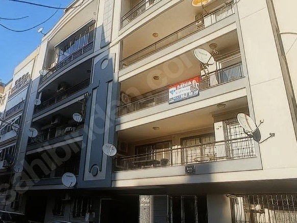 YALI MAHALLESİ SATILIK 4+1 DAİRE