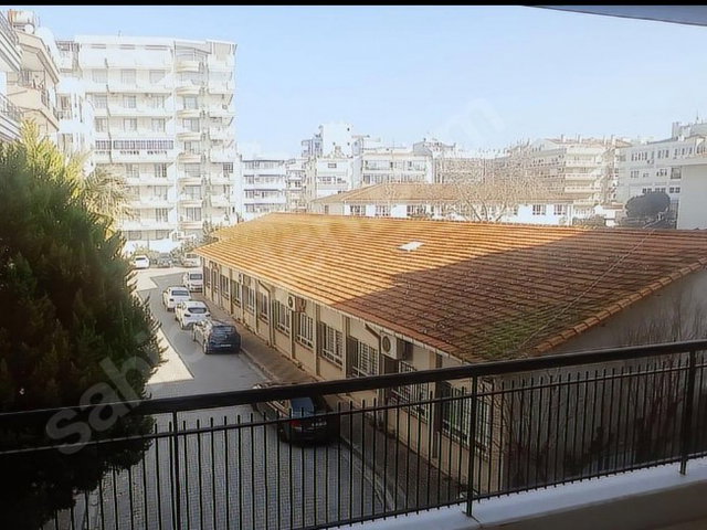 YALI MAHALLESİ SATILIK 4+1 DAİRE