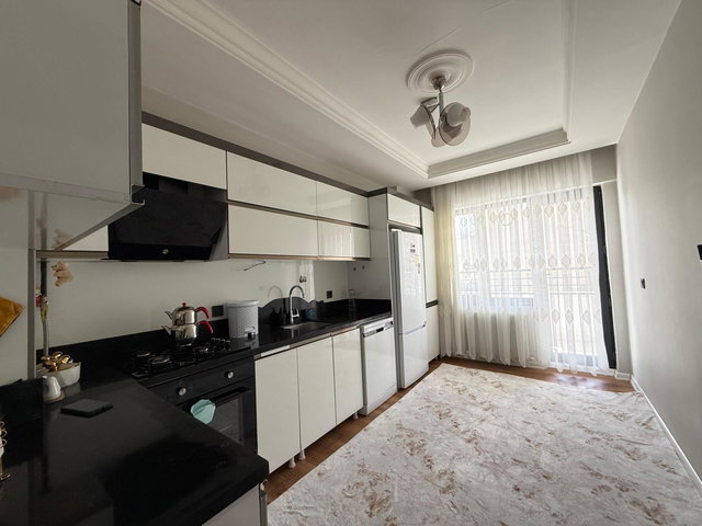 REMAX İLKE'DEN PALANDÖKEN KONUTLARI'NDA 3+1 KİRALIK DAIRE