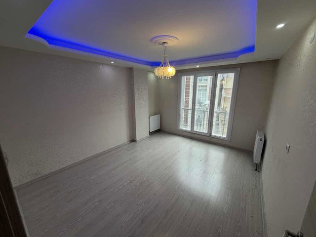 RE/MAX PRO YUSUF’TAN ESENYURT’TA 2+1 | BALKONLU | KREDİYE UYGUN DAİRE