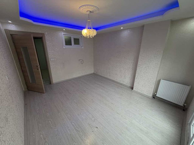 RE/MAX PRO YUSUF’TAN ESENYURT’TA 2+1 | BALKONLU | KREDİYE UYGUN DAİRE