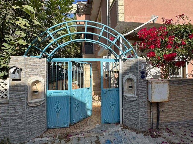SİTELER PLAJINA YÜRÜME MESAFESİNDE KİRALIK 2+1 DAİRE