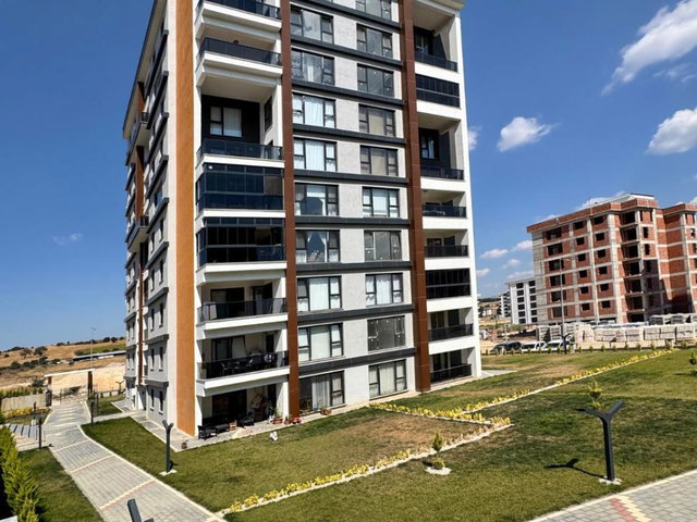 ÇANAKKALE MERKEZ KARACAÖREN ’DE BLUE LİFE SİTESİ ’NDE SATILIK 2+1 DAİRE
