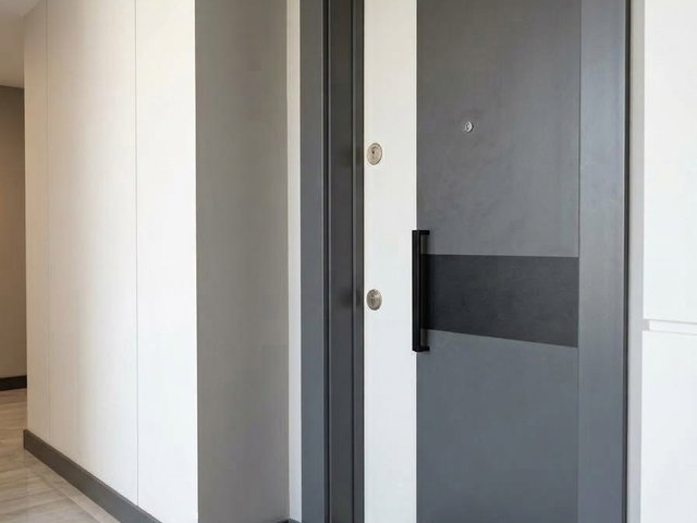 REMAX SEHİR GAYRIMENKULDEN BEGONYA SİTESİNDE 1+1 KİRALIK