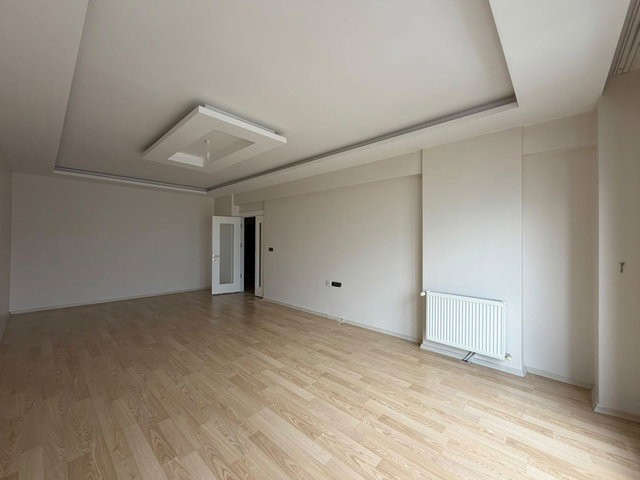REMAX İLKE'DEN YILDIZKENT ŞEHİR HAST. KARŞISI 4+1 KİRALIK DAİRE