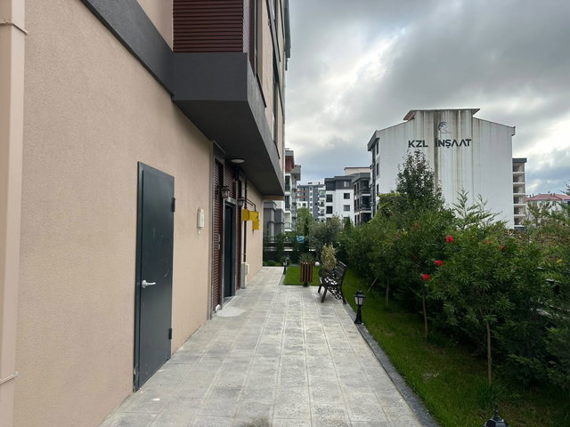 CUMHURİYET MAHALLESİ FİNAL OKULLARI ARKASI KİRALIK LÜKS 2+1 DAİRE