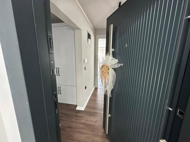 CUMHURİYET MAHALLESİ’NDE MODERN TASARIMLI, GENİŞ TERASLI 170 M² ÇATI DUBLEKSİ