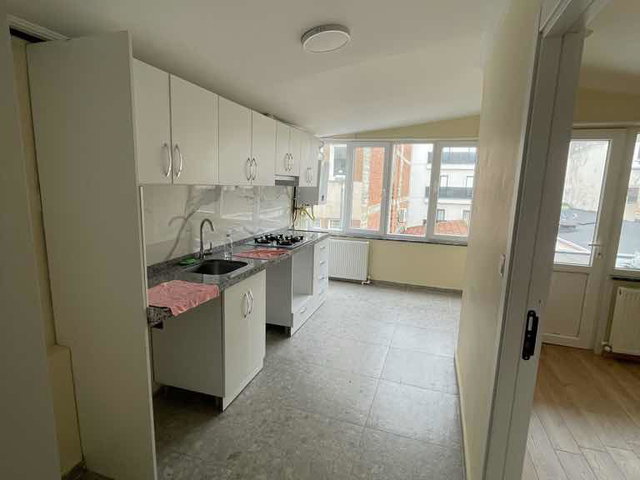 KARTAL KORDONBOYUNDA 2+1 
KİRALIK DAŞRE