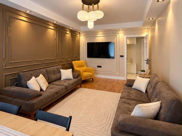 ACİL METROBÜSE YAKIN KOMPLE YAPILI NOVERİSTTE SATILIK 2+1 DAİRE