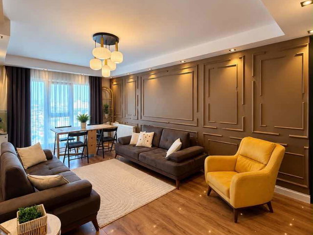 ACİL METROBÜSE YAKIN KOMPLE YAPILI NOVERİSTTE SATILIK 2+1 DAİRE