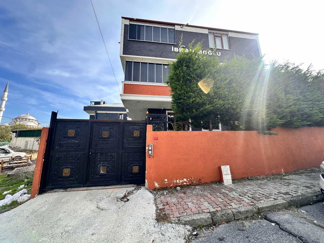 ARNAVUTKÖY METRONUN DİBİNDE 2+1 KİRALIK DAİRE
