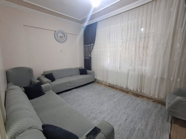 REMAX İLKE'DEN SANAYİ'DE 3+0 SATILIK TAPULU BODRUM DAİRE