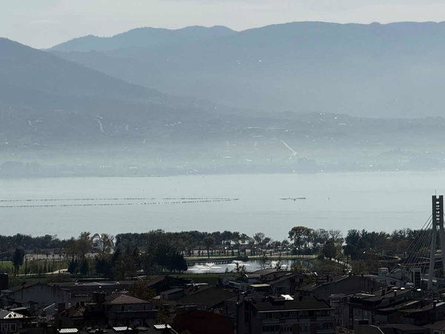 İZMİT CEDİT’TE KÖRFEZ MANZARALI SIFIR 2+1 SATILIK DAİRE