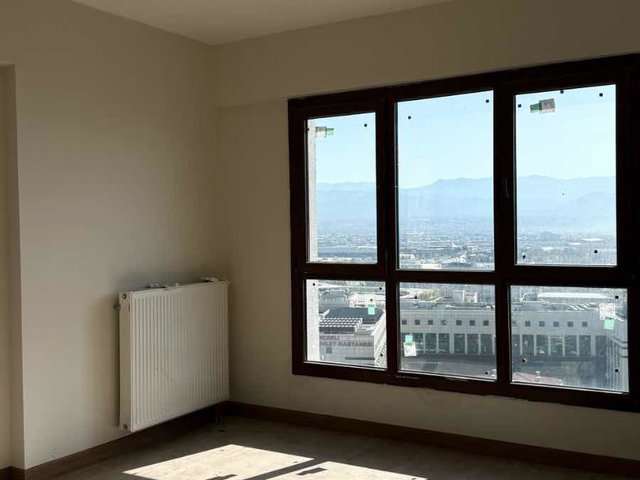 İZMİT CEDİT’TE KÖRFEZ MANZARALI SIFIR 2+1 SATILIK DAİRE