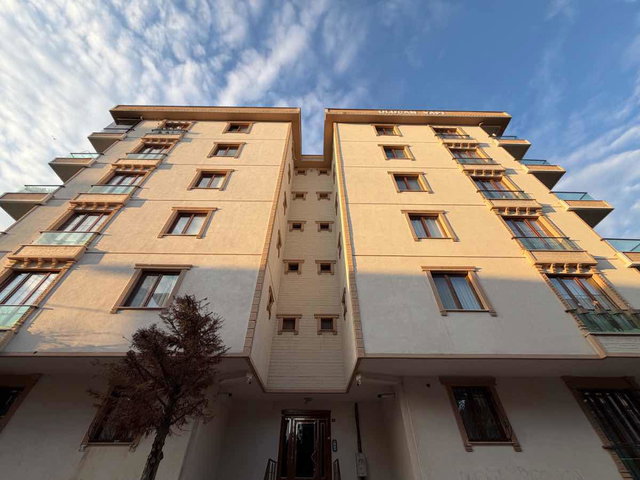 RE/MAX LOTUS EREN YILDIRIM I SATILIK 2+1 BALKONLU BOŞ DAİRE I