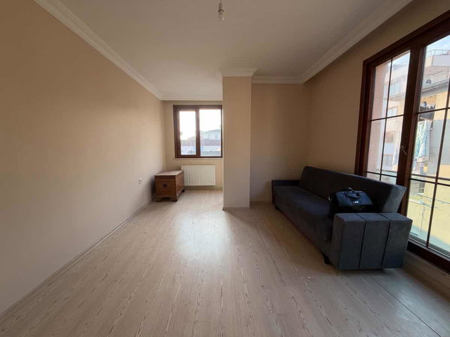 RE/MAX LOTUS EREN YILDIRIM I SATILIK 2+1 BALKONLU BOŞ DAİRE I