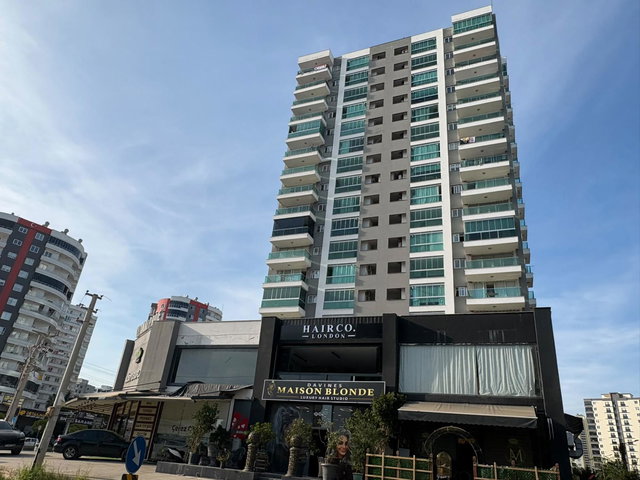 REMAX RINA'DAN MEZITLI'DE ŞEHIR VE DENIZ MANZARALI 2+1 DAIRE
