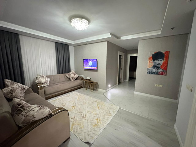 REMAX RINA'DAN MEZITLI'DE ŞEHIR VE DENIZ MANZARALI 2+1 DAIRE