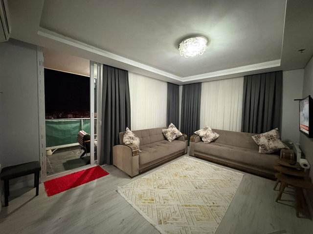 REMAX RINA'DAN MEZITLI'DE ŞEHIR VE DENIZ MANZARALI 2+1 DAIRE