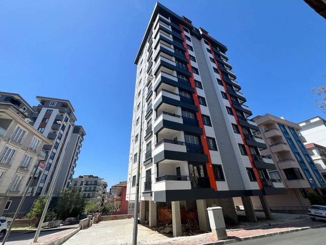 ÇEKMEKÖY CUMHURİYET MAHALLESİ SIFIR 2+1 ARA KAT DAİRE
