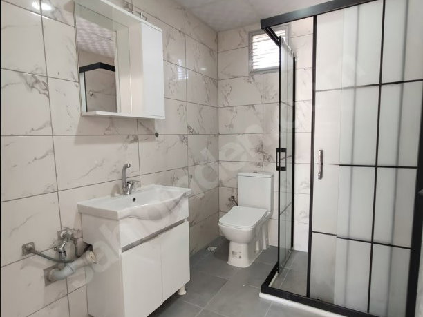 REMAX FORCE DAN KARAKURTTA KIRALIK SIFIR MÜSTAKIL 1+1
