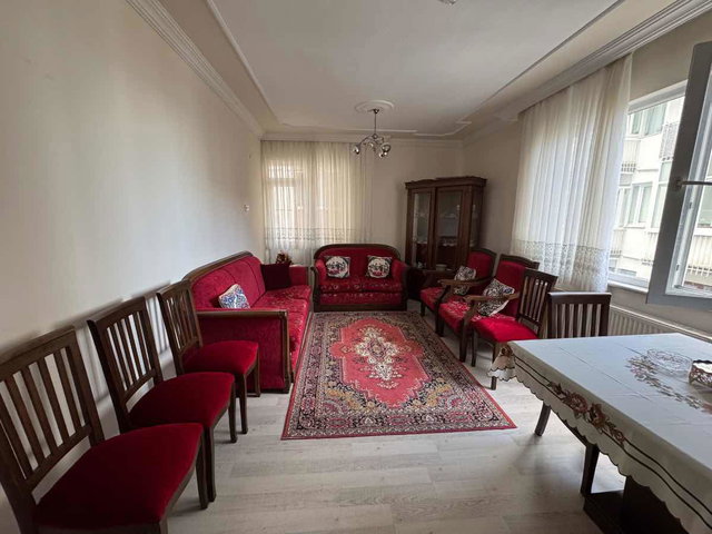 ÖZLEM SITESI BEŞIRLI MERKEZI KONUM 3+1 SATILIK DAIRE