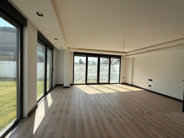 SATILIK LÜX VILLA