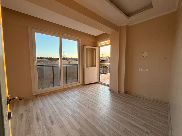 ÖDEMİŞ TÜRKMEN MAH’DE 2+1 ARA KAT BALKONLU SATILIK DAİRE