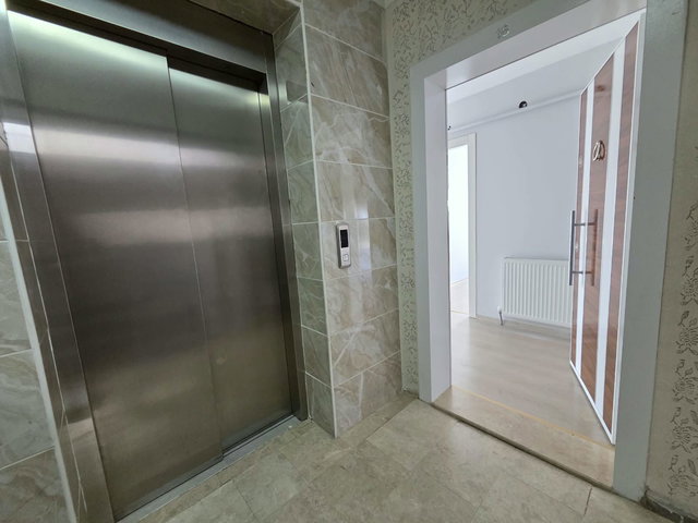 FEVZİ ÇAKMAKTA ASANSÖRLÜ EBEVEYN BANYOLU KİRALIK 3+1 DAİRE