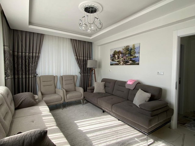 *MAREŞAL F.Ç. ŞUHUT YOLU SATILIK 2+1 AYRI MUTFAK FIRSAT DAİRE*
