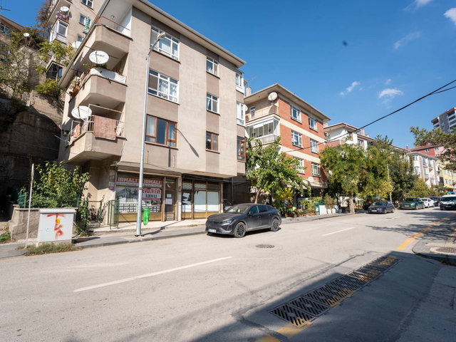 ÇANKAYA ARKA TOPRAKLIK’TA SATILIK 3+1  125 M² BRÜT 3 CEPHELİ UYGUN FİYATLI
