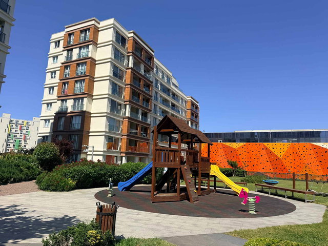 SUR YAPI METROGARDEN UZMANI LEYLA 2+1 92M² BAHÇE K SURYAPI