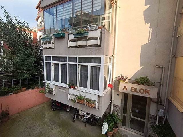 MERKEZİ KONUM SATILIK BAKIMLI KÖŞE 3+1 DAİRE