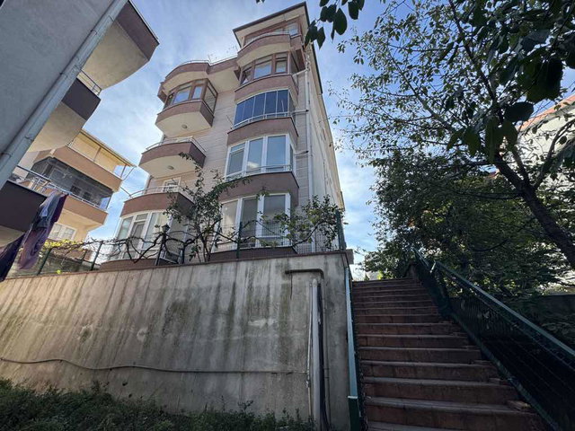 GÖLCÜK PİYALEPAŞA MH. 3+1 SATILIK ÇATI DUBLEKS