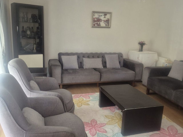GAZİEMİR ATIFBEY’DE FIRSAT KONUM, ARAKAT SATILIK 2+1 | KREDİYE UYGUN
