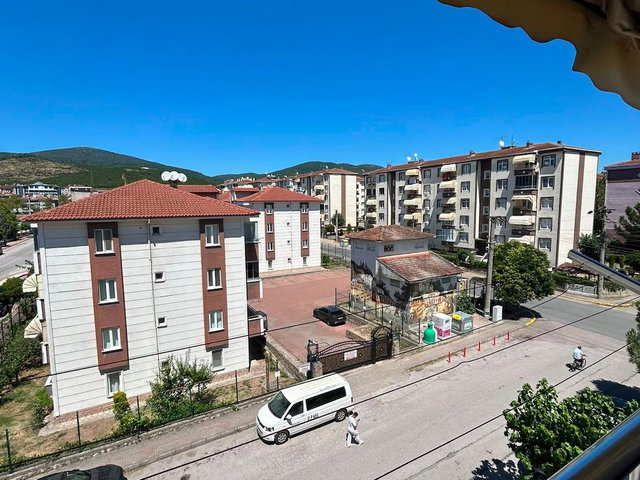 RE/MAX EFFECT GÜVENCESİYLE SATILIK 3+1 DAİRE!