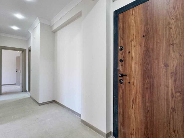 REMAX 3+1 115M² 3. KAT Y. ISITMA E. BANYOLU SITE İÇI