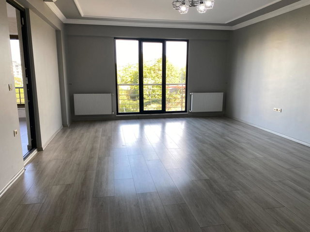 YALINCAK MAHALLESİNDE DENİZ MANZARALI 3+1 KİRALIK DAİRE