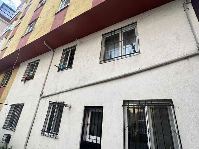 ESENTEPE DE 1+1 MASRAFSIZ KİRALIK DAİRE