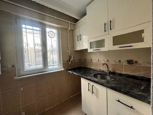 ESENTEPE DE 1+1 MASRAFSIZ KİRALIK DAİRE