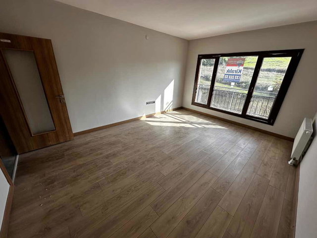 İZMIT SEPETÇI PINAR TOKİ’DE ORMAN MANZARALI, KIRALIK 2+1 DAIRE