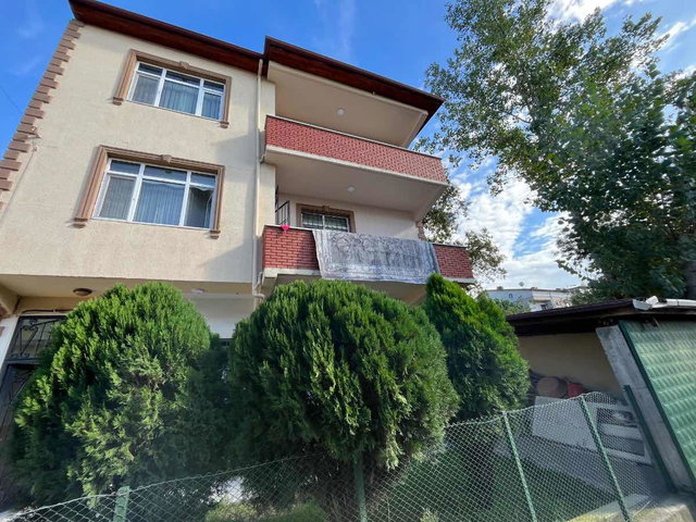 KARTEPE İSTASYON MAHALLESİ KİRALIK GENİŞ 3+1 DAİRE