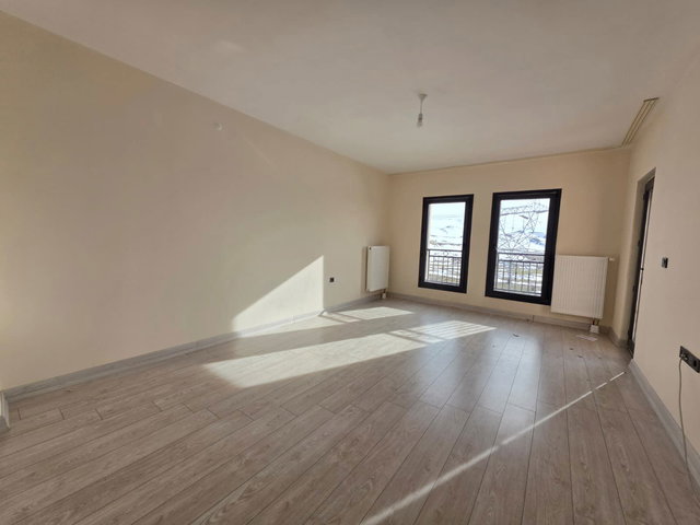 REMAX İLKE'DEN OSMANGAZİ TOKİ'DE 2+1 KİRALIK DAİRE