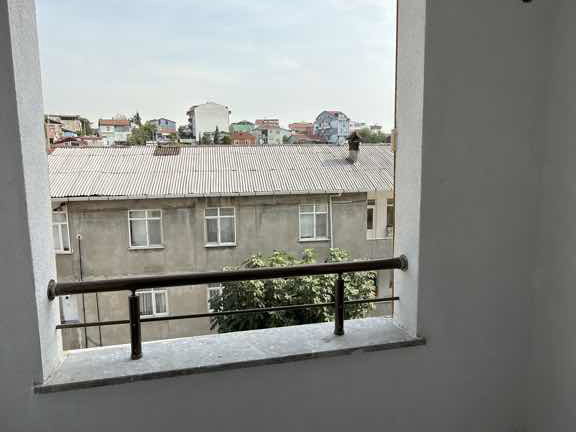DERİNCEDE EMSALLERİNİN ALTINDA SATILIK 2+1 DAİRE!