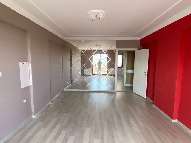 İZMİT GÜNDOĞDU BOĞAZOVA CAD. MAVİ ŞEHİR SİTESİ 2+1 ARAKAT KİRALIK DAİRE