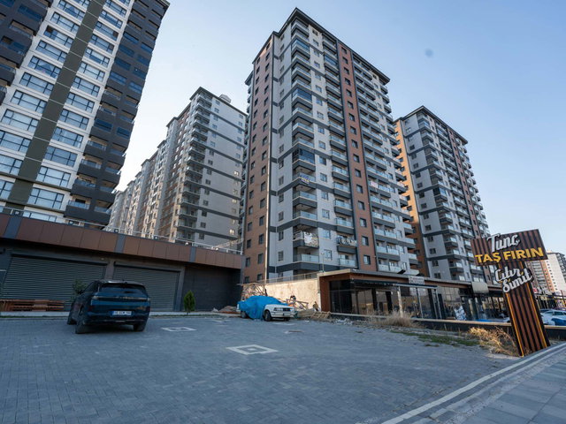 VADİ MANZARA PREMIUM EVLERİ’NDE GÜNEY-BATI CEPHELİ 2+1 BALKONLU DAİRE