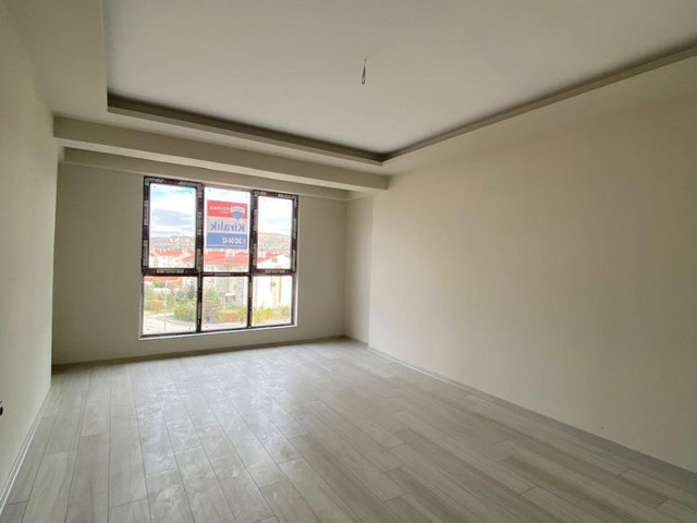 REMAX ARTIS'DEN MASAL SUIT'DE KIRALIK 2+1 DAIRE