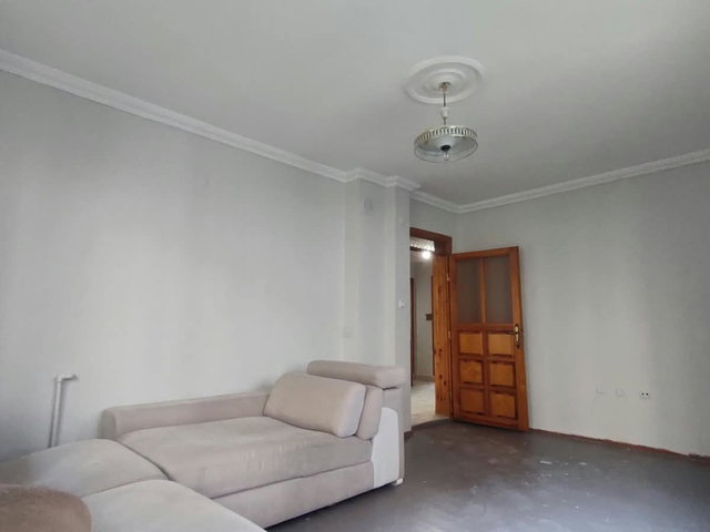 KARAMAN MAH. 3+1'DEN BOZMA 2+1 ARAKAT KİRALIK DAİRE
